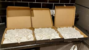 警方在披萨盒中发现50万英镑疑似毒品