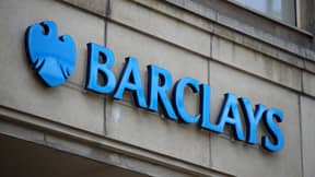 一名女子被骗向诈骗犯转账70万英镑后，巴克莱银行不承担赔偿责任