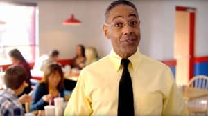 Gustavo Fring实际上在Los Pollos Hermanos商店出现了