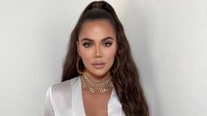科洛·卡戴珊（Khloe Kardashian）在社交媒体上使用深色皮肤表情符号面临反弹
