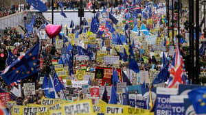 “一百万人”估计在伦敦进行反脱欧抗议活动