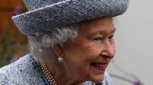 据最新报道，英国王室身价达675亿英镑