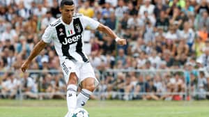Cristiano Ronaldo花了八分钟，得分他的第一个尤文图斯目标