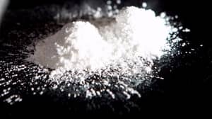 警方警告人们警惕致命批次的MDMA