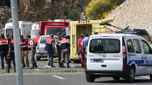 土耳其的Minibus Crash造成24人死亡和10人受伤