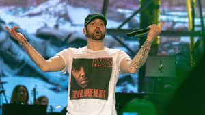 Eminem庆祝毒药11年