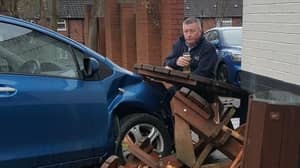 病毒式感觉罗尼·皮克林（Ronnie Pickering