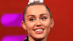 看来麦莉·赛勒斯（Miley Cyrus）已经确认了即将在“黑镜子”中的角色