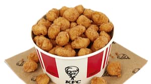 KFC推出了80英镑的80件爆米花鸡肉桶