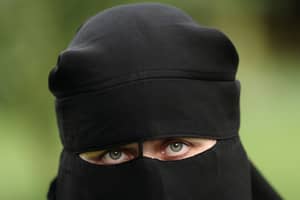 荷兰成为最新一个禁止“遮脸”面纱的欧洲国家