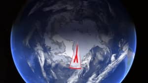 阴谋理论家在Google Earth上的Antarctica上的怪异X散发