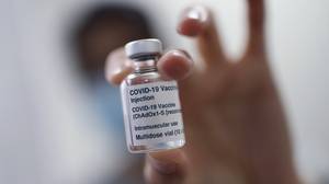 英国所有护理中心的居民和工作人员已获得Covid-19疫苗