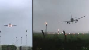 视频显示在飓风奥菲利亚期间飞机戏剧性的降落