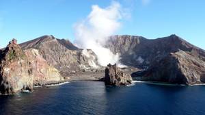 火山灾难中，白岛紧急避难所未能挽救生命