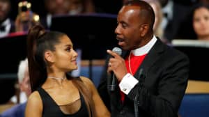 Bishop为他在艾瑞莎富兰克林的葬礼上触及Ariana Grande而道歉