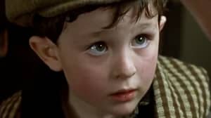 来自“泰坦尼克号”的“爱尔兰小男孩”揭示了他从电影中赚多少钱