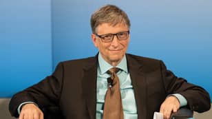 比尔·盖茨（Bill Gates）认为年轻人应该在大学学习