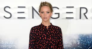 詹妮弗·劳伦斯（Jennifer Lawrence）对克里斯·普拉特（Chris Pratt）进行恶作剧报仇
