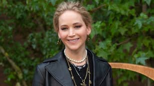 詹妮弗·劳伦斯（Jennifer Lawrence）怀有她的第一个孩子，丈夫库克·马洛尼