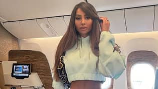Instagram模特Oceane El Himer在航班上假装坐商务舱被抓