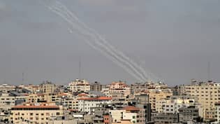 以色列的内阁批准了加沙的停火，报告索赔“loading=