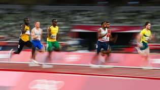 世界上第二最快的男人在奥运会中遭到热闹的反应。“loading=
