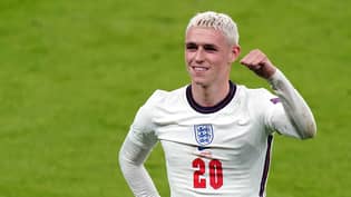 人们已经开始像菲尔·福登（Phil Foden）一样在2020年欧洲杯决赛中漂白头发“loading=