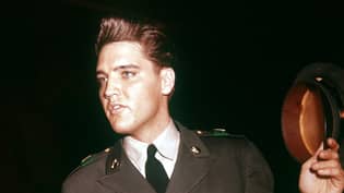 Elvis Presley的前任说，他可能已经尝试从坟墓中伸出援手“loading=
