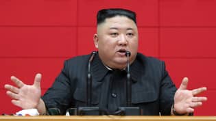 Kim Jong-联合国'有人射击非法销售音乐和电影'“loading=