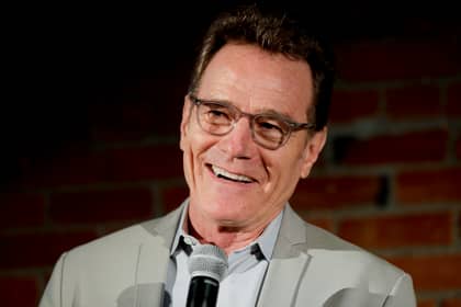 布莱恩·克兰斯顿（Bryan Cranston）失去了阿姆斯特丹妓女的童贞