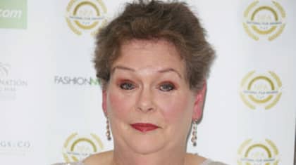 安妮·海格蒂（Anne Hegerty）确认她在纽卡斯尔联队比赛中并不是裸照