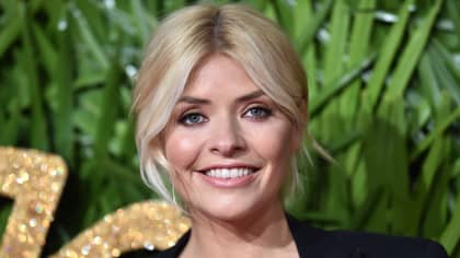 Holly Willoughby成为在线广告骗局的受害者