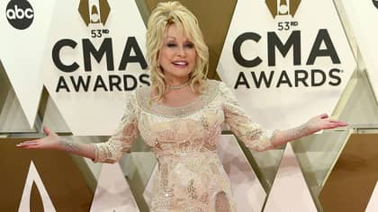 花花公子希望多莉·帕顿（Dolly Parton）在她75岁生日的封面上