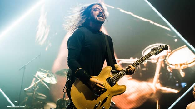 乐队宣布“无疫苗，否演出”之后，Foo Fighters粉丝的抛出专辑'