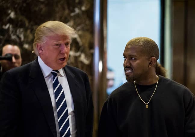 坎耶·韦斯特（Kanye West）于2016年12月到达特朗普塔。