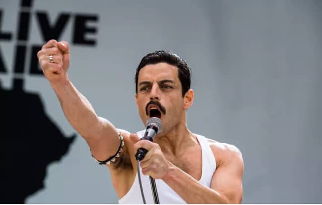 拉米·马里克（Rami Malek）在“波西米亚狂想曲”中担任弗雷迪·水星（Freddie Mercury）。学分：20世纪狐狸