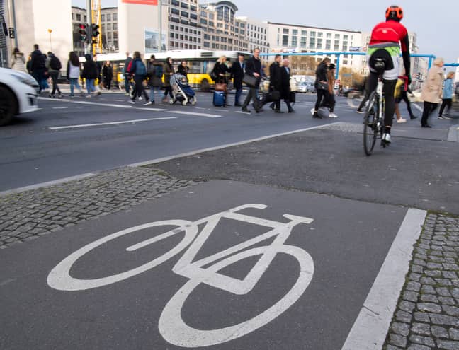 欧洲的一些国家在自行车道上处于领先地位。学分：PA