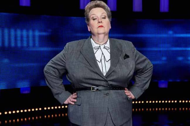 安妮·海格蒂（Anne Hegerty）在ITV测验中被称为“女教师”。信用：ITV