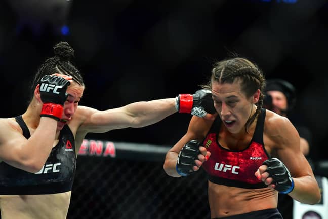 Joanna Jedrzejczyk在最近的UFC比赛中遭受了一些可怕的伤害。信贷:爸爸
