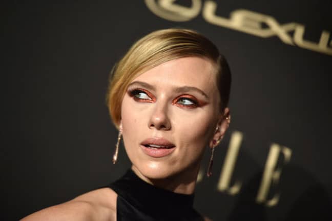 斯嘉丽·约翰逊（Scarlett Johansson）的眼睛排名第一。信用：PA
