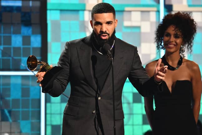 德雷克（Drake）告诉艺术家不需要奖励后，他的讲话被切断了。信用：PA