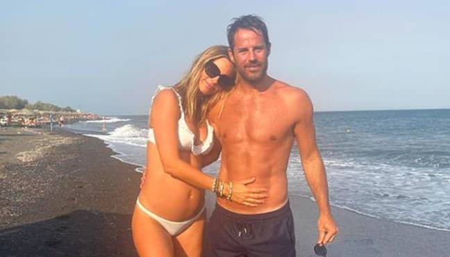 杰米·雷德纳普（Jamie Redknapp）和怀孕的女友弗里达·安德森（Frida Andersson）在希腊圣托里尼（Santorini）的“ babymoon”上。（信用：Instagram/@jamieredknapp）