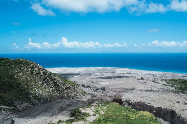 蒙特塞拉特（Montserrat）附近的蒙特塞拉特（Soufriere Hills）的火山碎屑流，目前是东加勒比海地区最活跃的火山。信用：PA“width=