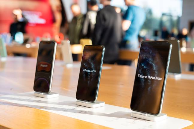 Apple敦促用户更新手机和平板电脑。信用：PA