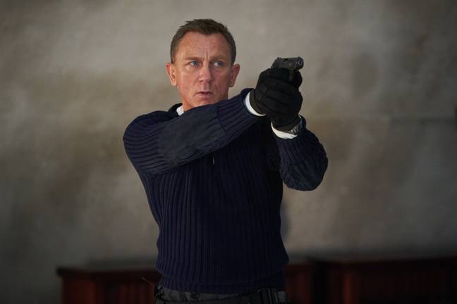 丹尼尔·克雷格（Daniel Craig）饰演詹姆斯·邦德（James Bond），“没有时间死”。（信用：PA）“width=