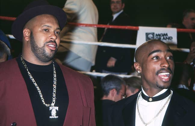 Suge Knight（L）和Tupac Shakur（R）在1996年9月7日被枪杀前不久的米高梅大竞技场。信用：Shutterstock