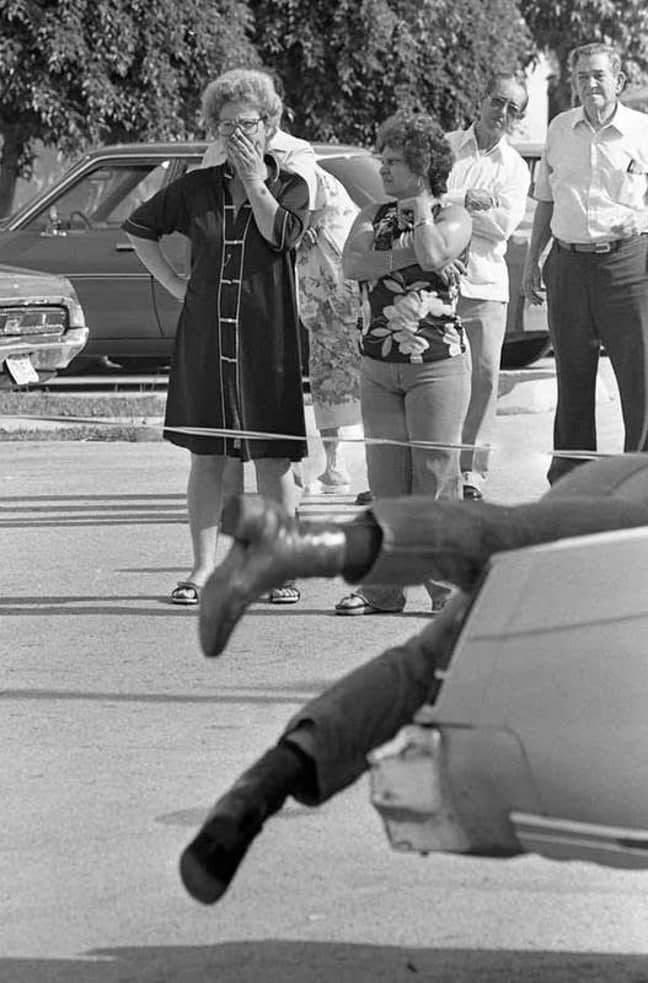 1981年在迈阿密汽车靴子中的一名谋杀受害者