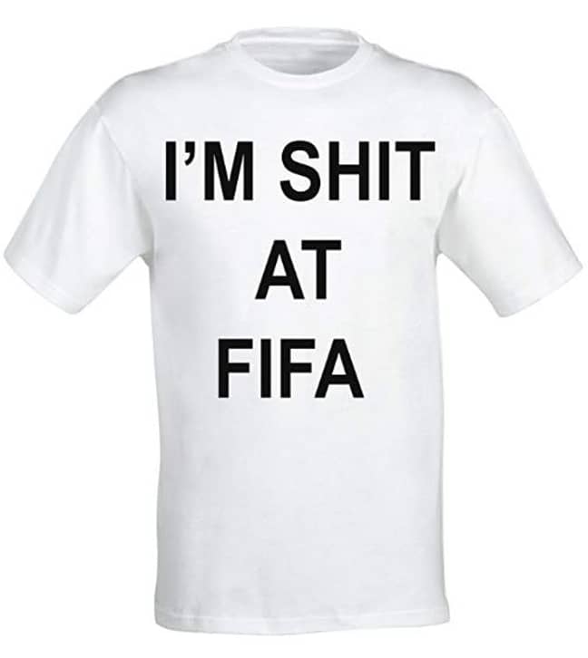 “我在FIFA'T恤。图片来源：亚马逊