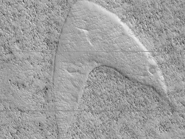 老沙丘看起来就像星际舰队的徽章。来源:美国国家航空航天局