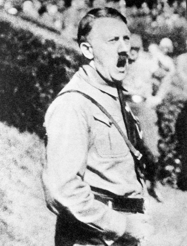 阿道夫·希特勒（Adolf Hitler）在集会上讲话。信用：PA